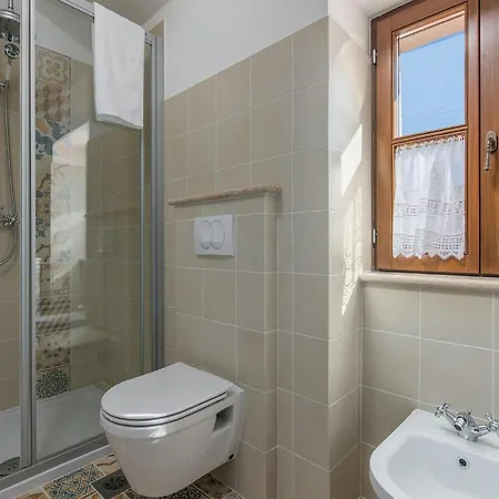 Holiday home Croc Bibali